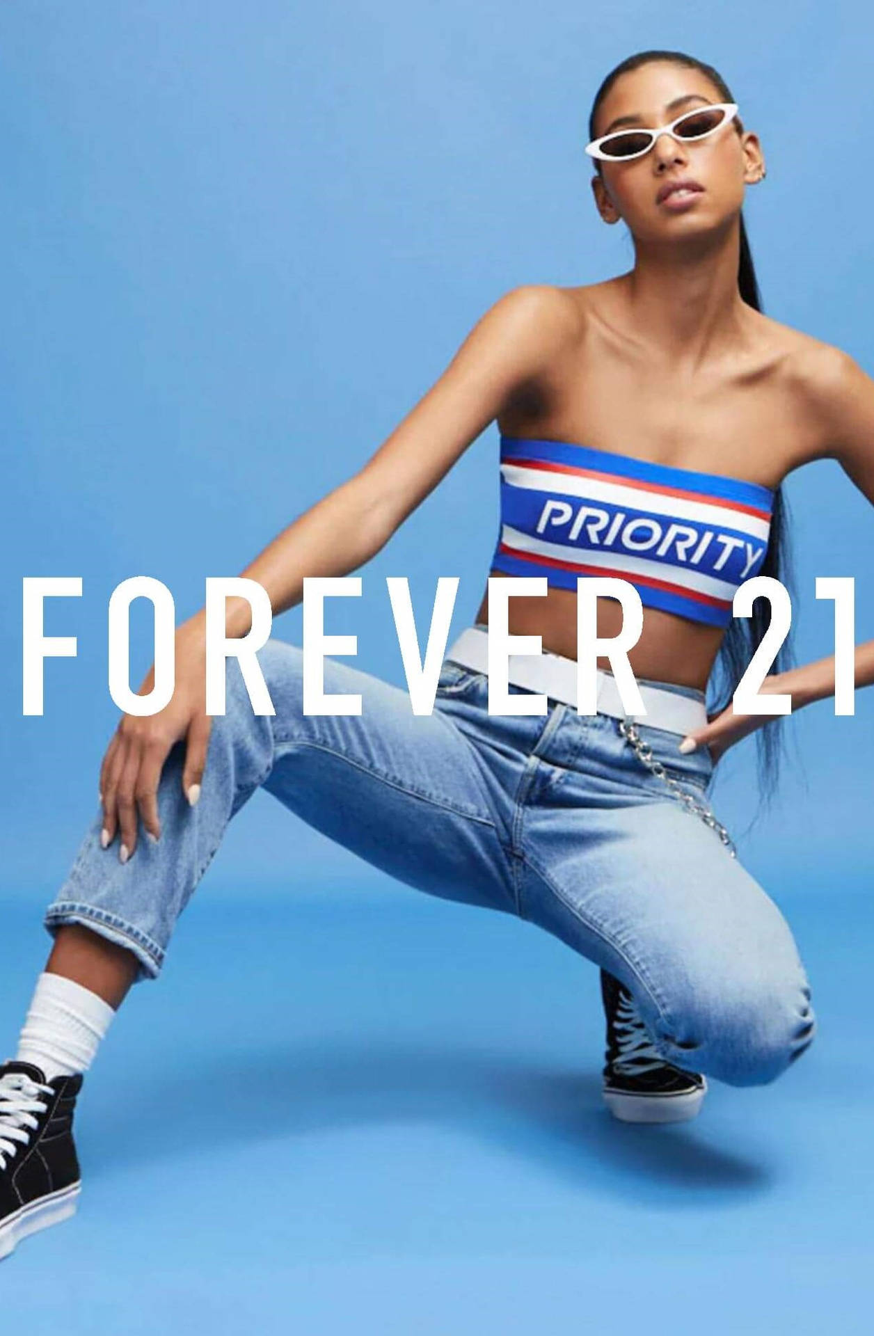 Forever 21 Trendy Clothing Poster Background