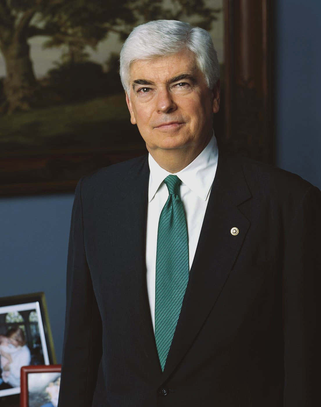 Formal Portrait Christopher Dodd Background
