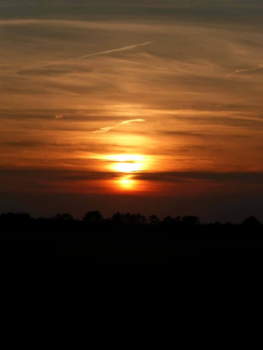 Formative Sunset Background