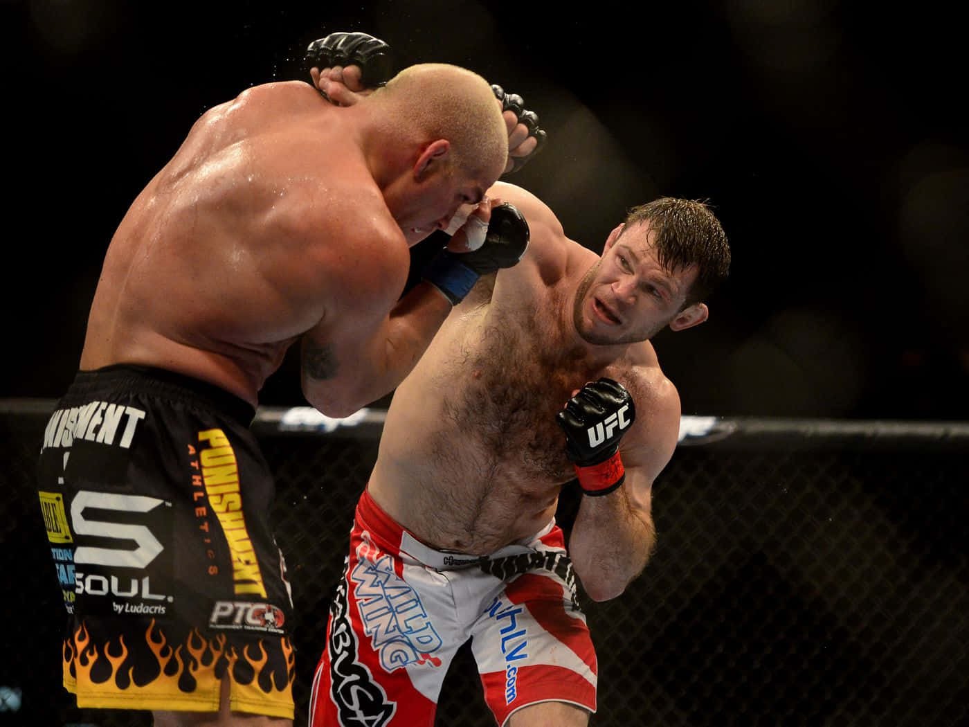 Forrest Griffin In Intense Ufc Match Against Tito Ortiz. Background