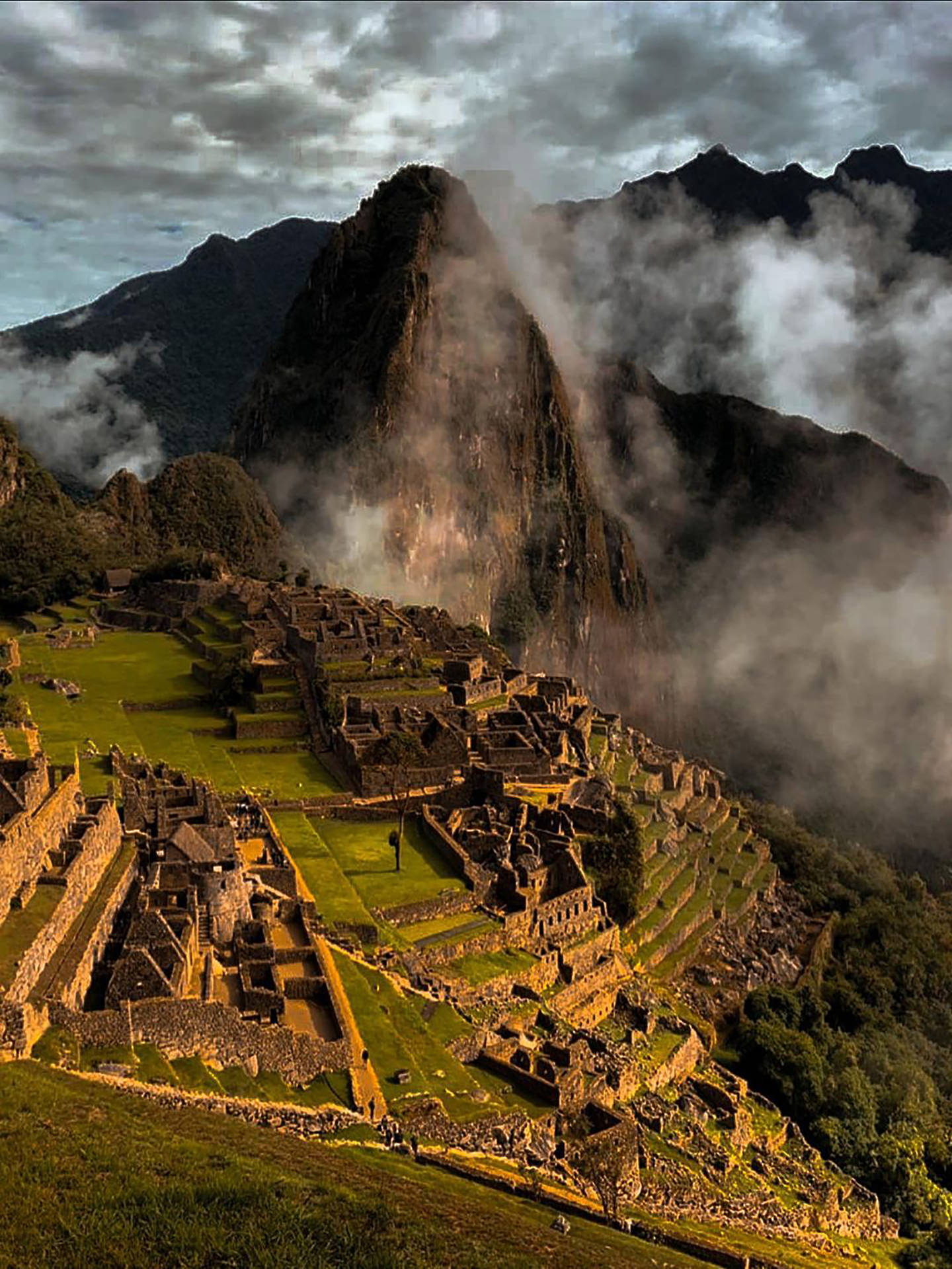 Fortress On Machu Picchu Cusco Peru Background