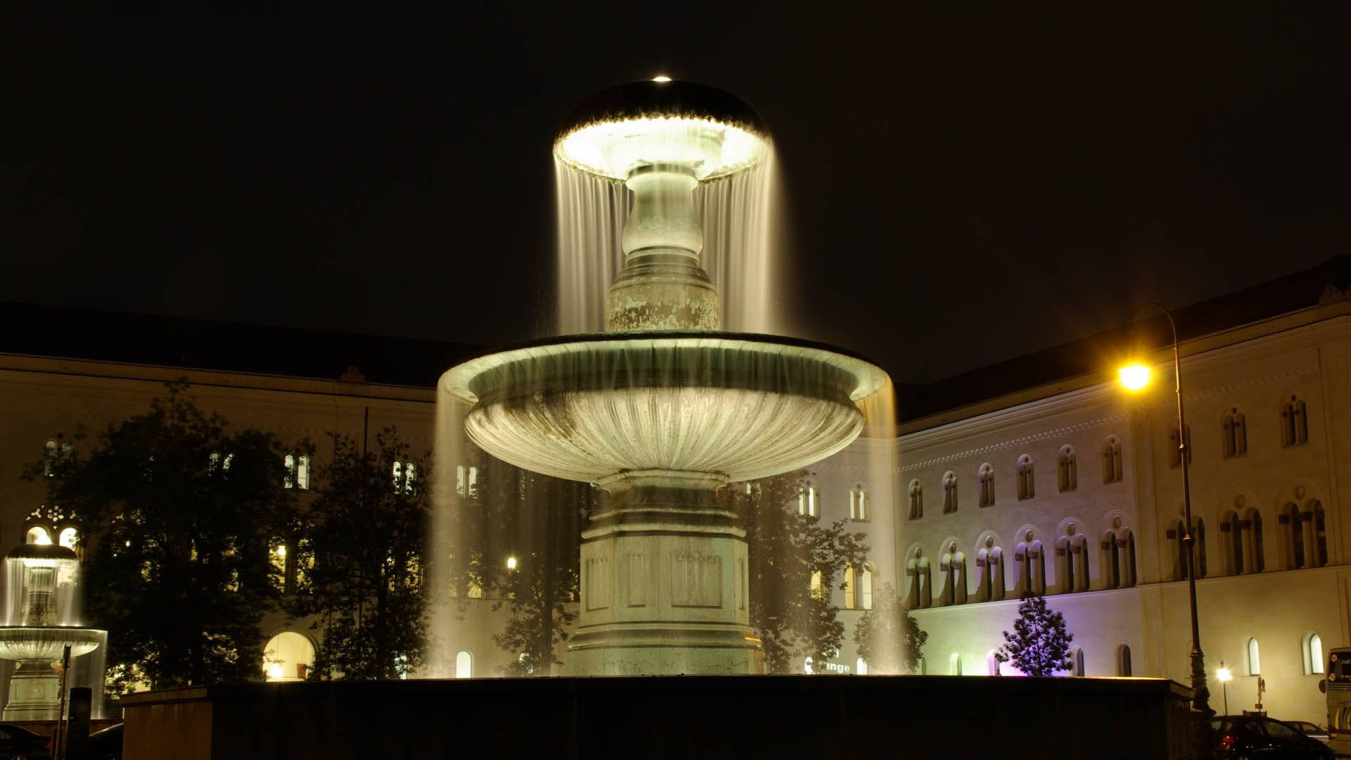 Fountain In Munich Background