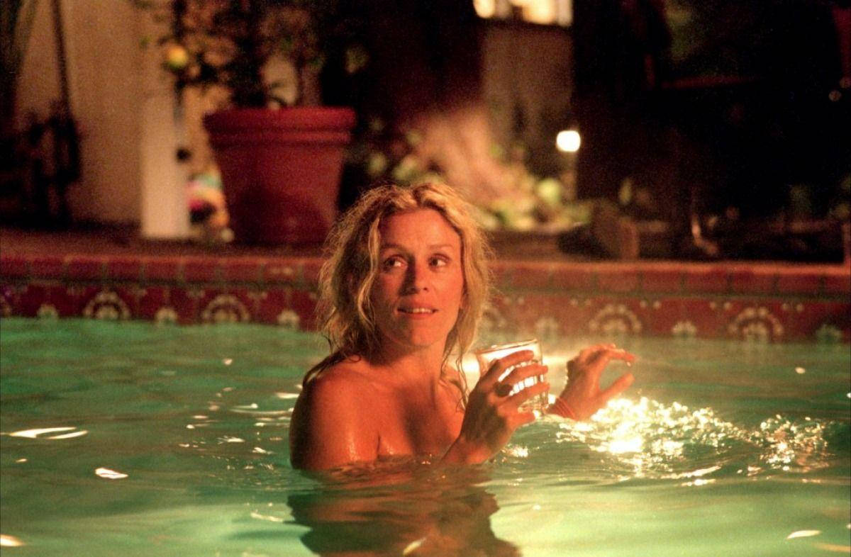 Frances Mcdormand In 2000 Musical Laurel Canyon Background