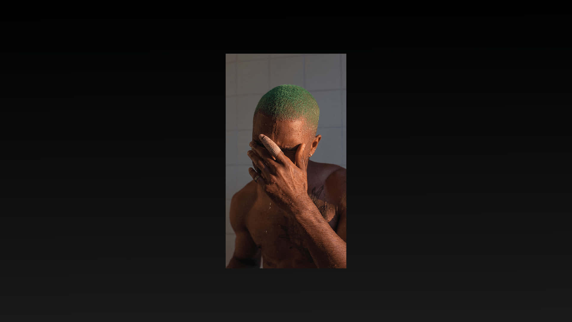 Frank Ocean's Laptop Setup Background