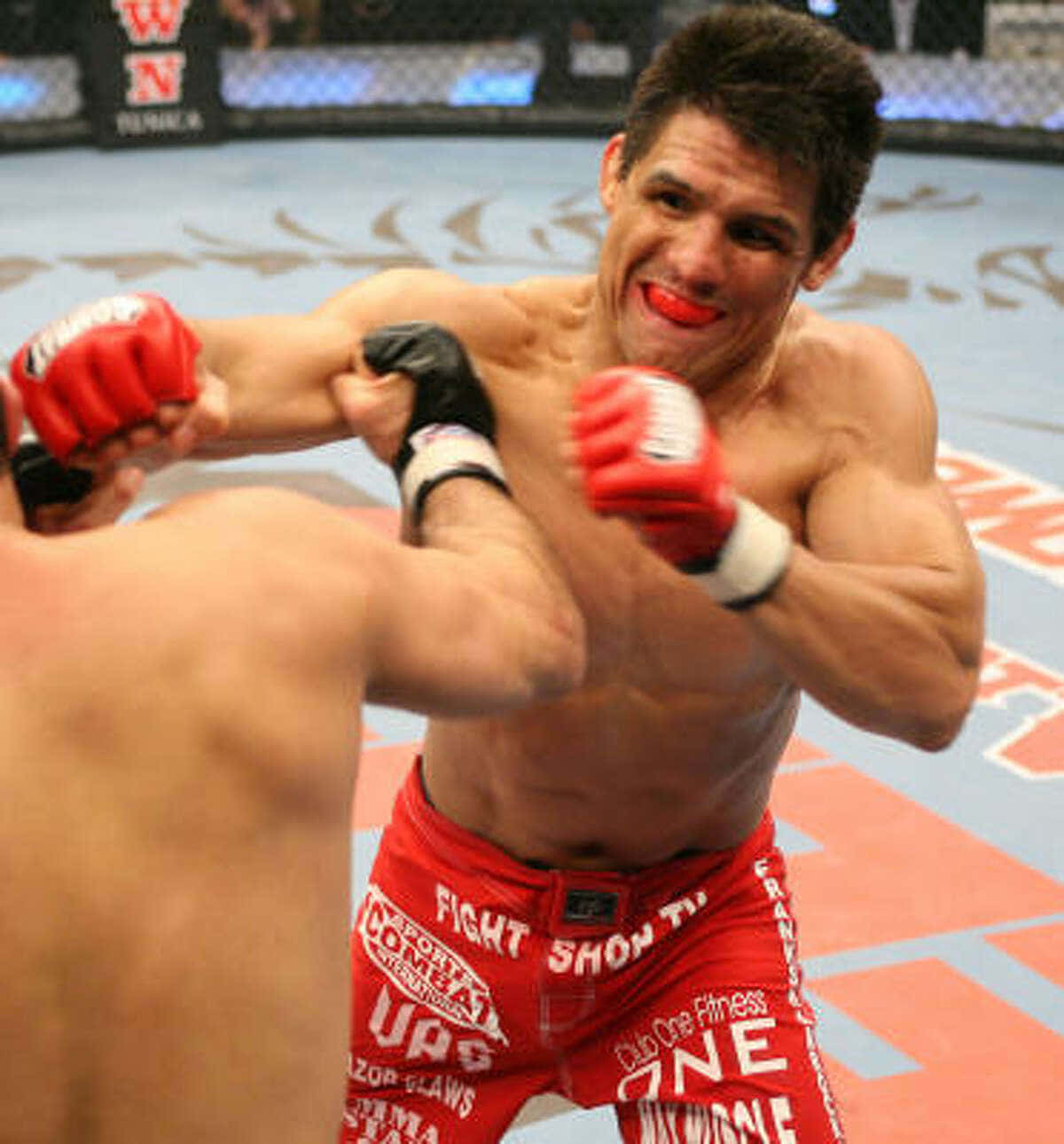 Frank Shamrock In Strikeforce Mma Promotions