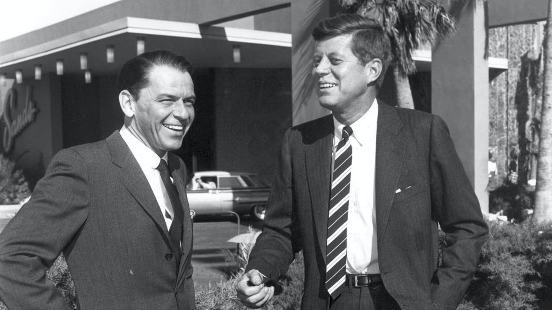 Frank Sinatra With President Kennedy Background