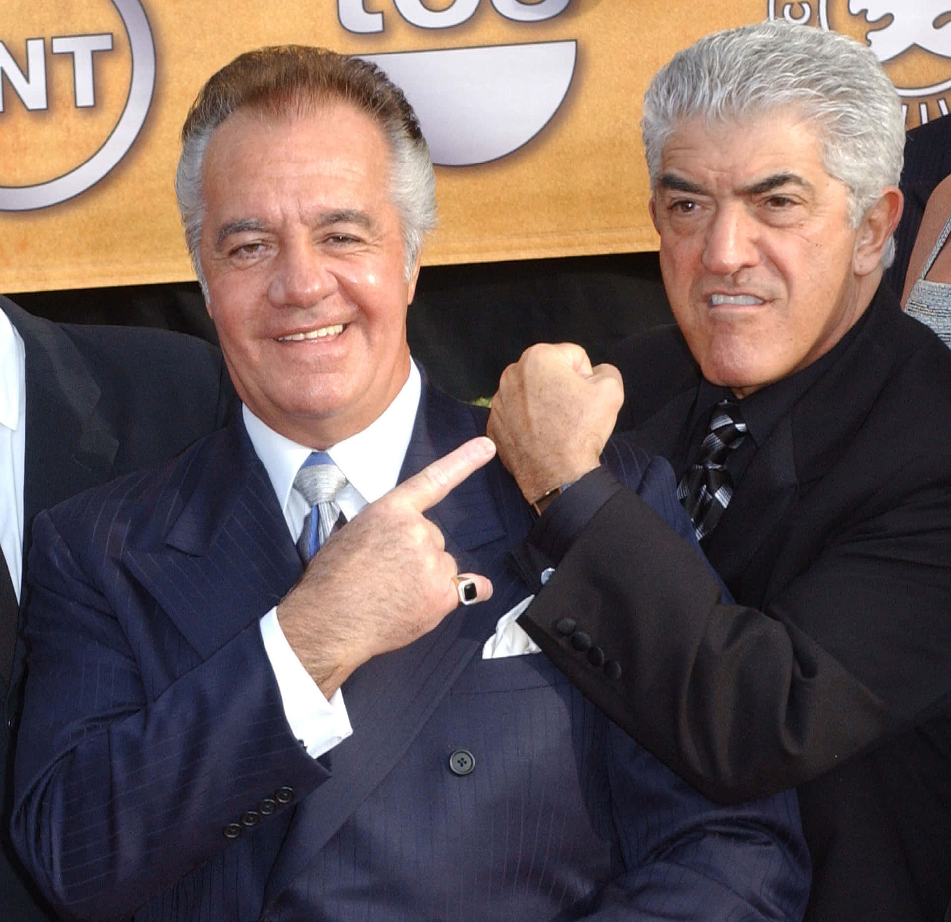 Frank Vincent 2048 X 1985 Background