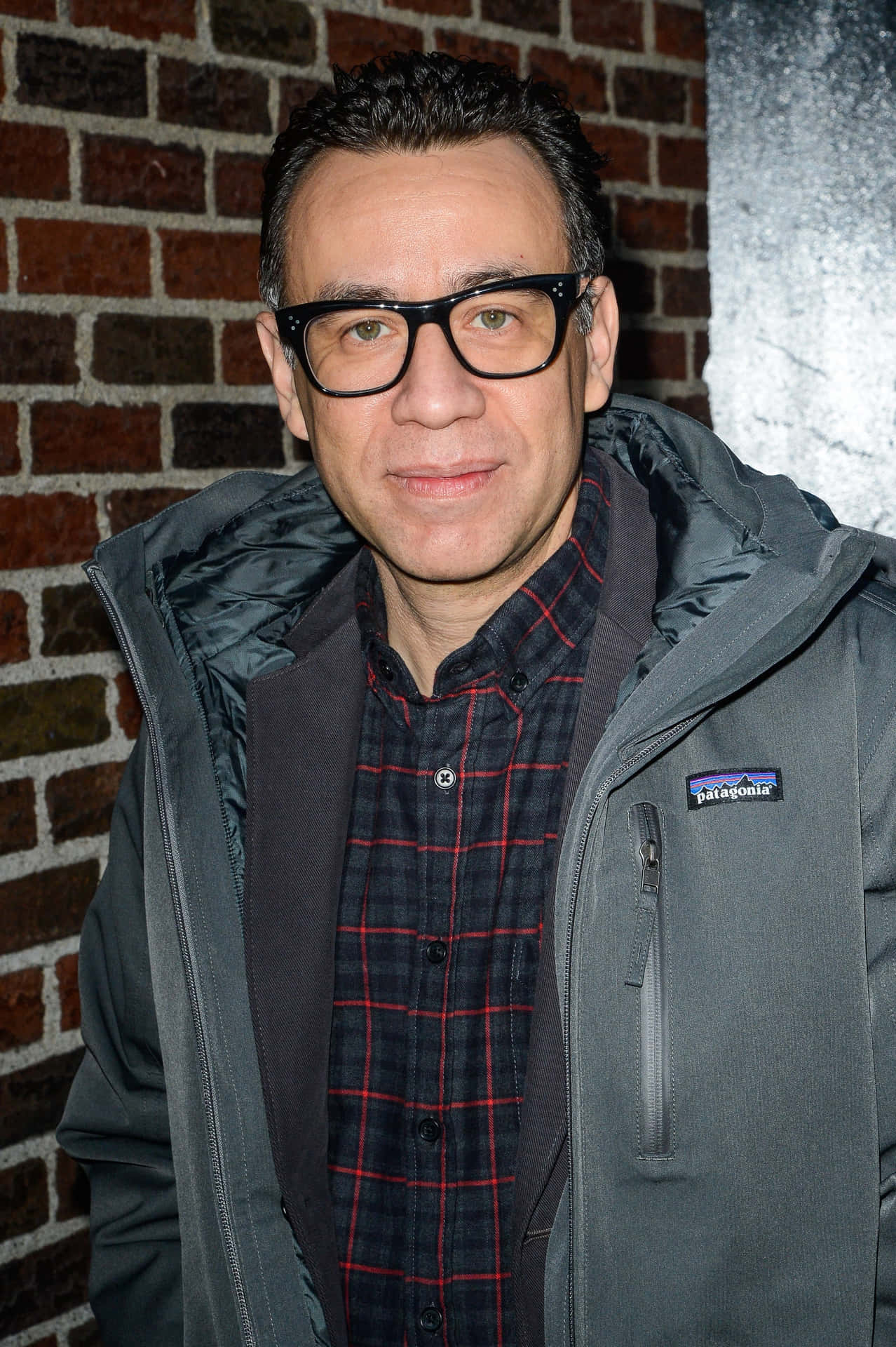 Fred Armisen 2048 X 3077 Background