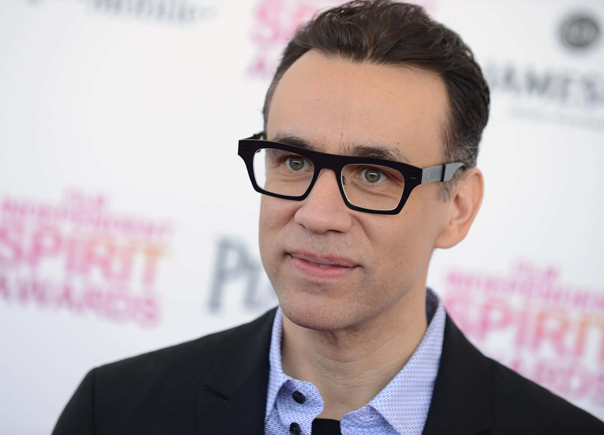 Fred Armisen 2500 X 1802 Background