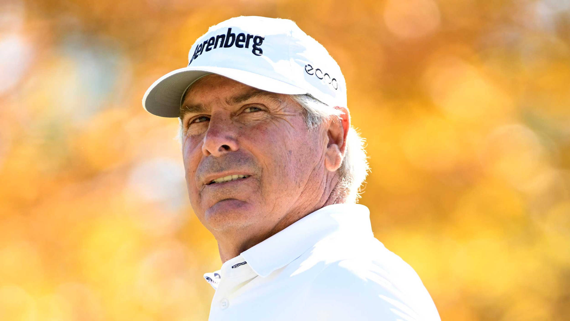 Fred Couples Candid Shot Background