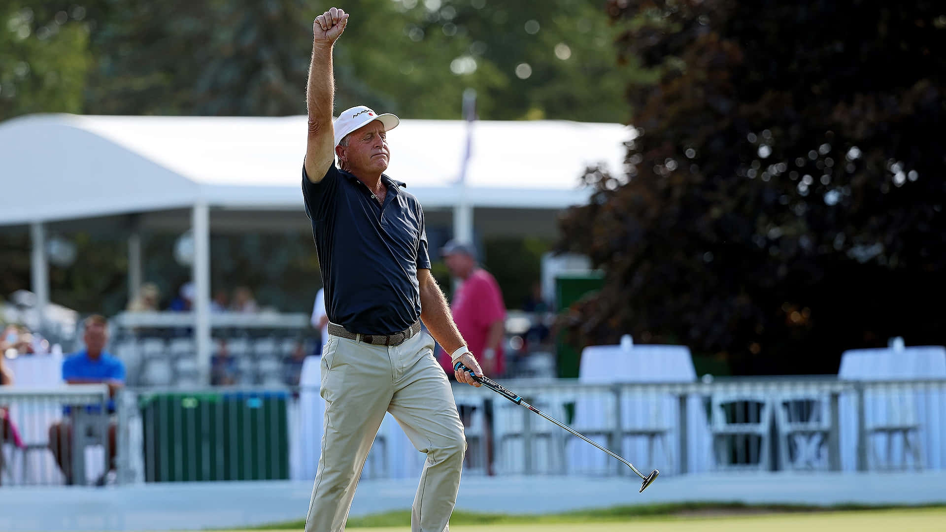 Fred Funk Doing Fist Pump Background