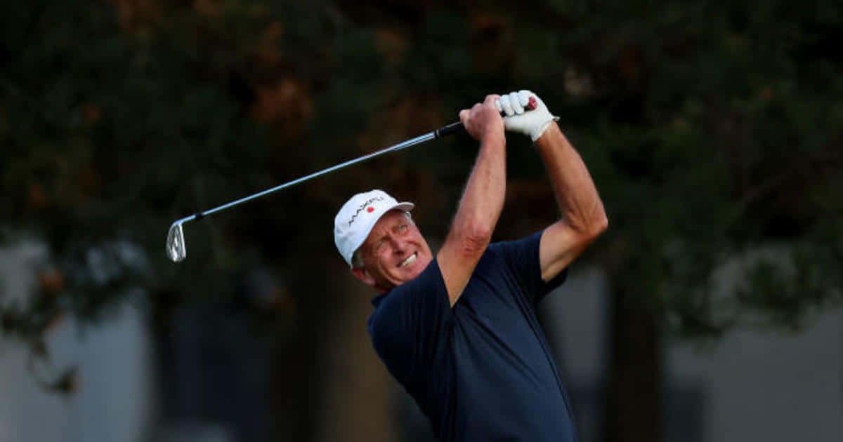 Fred Funk Golf Swinging