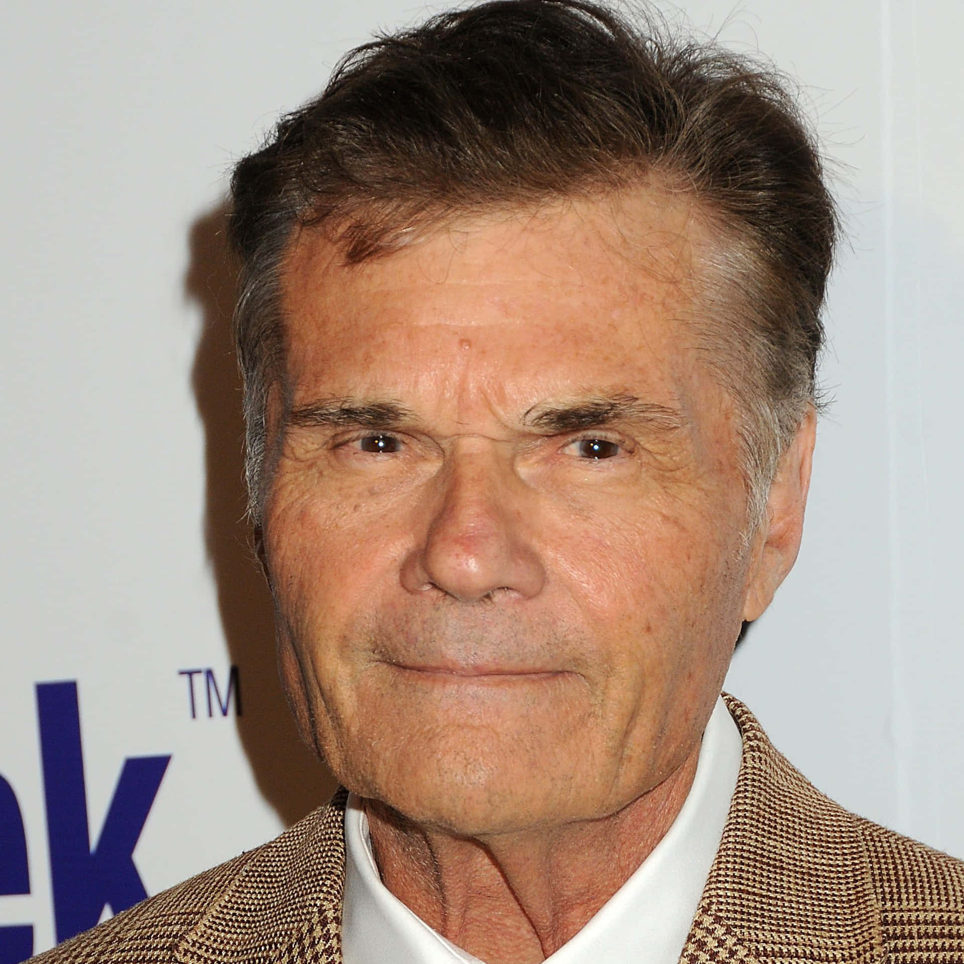 Fred Willard 2000 X 2000 Background