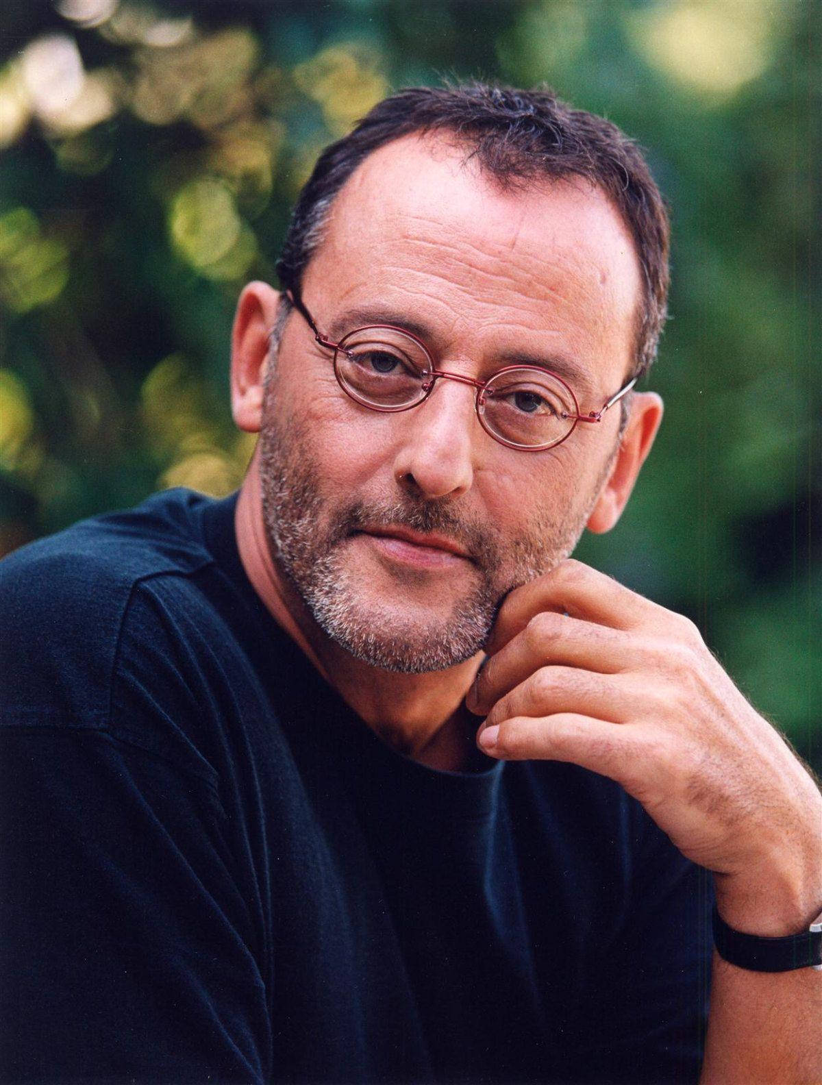 French Action Actor - Jean Reno Background