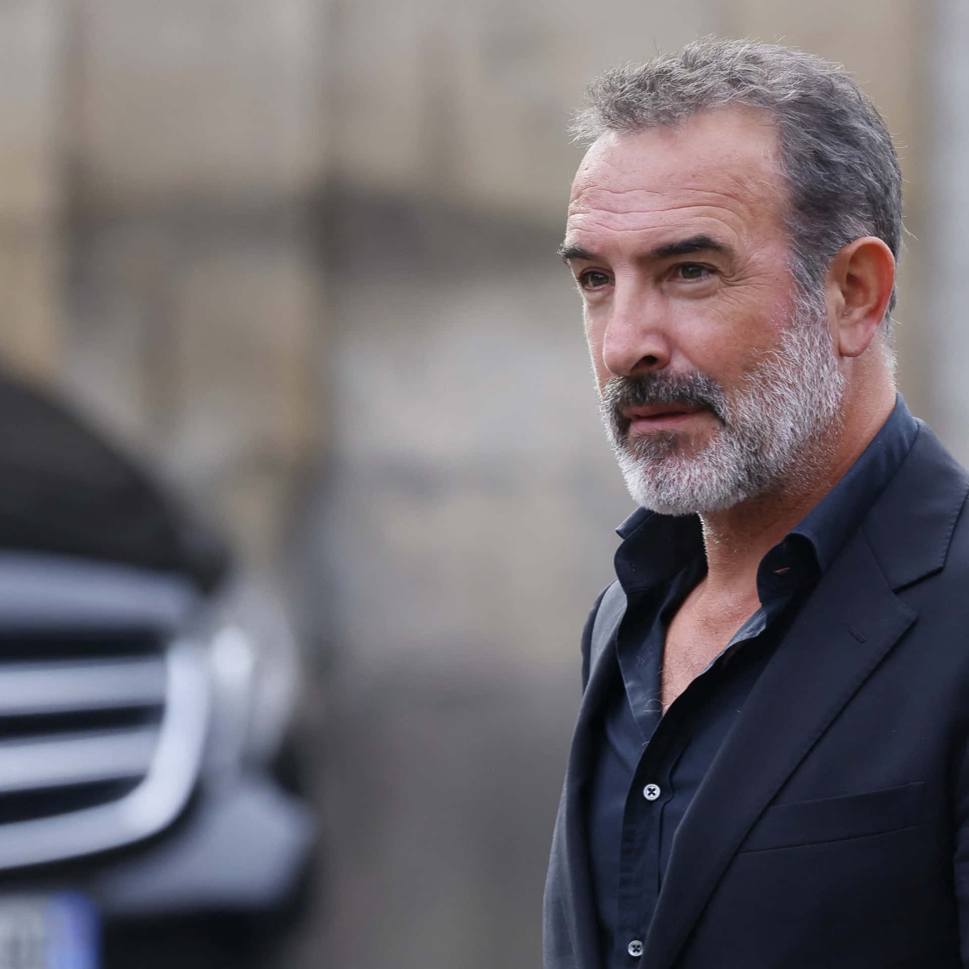 French Hollywood Actor Jean Dujardin Background
