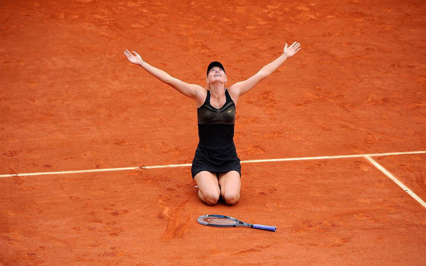 French Open Player Maria Sharapova Background