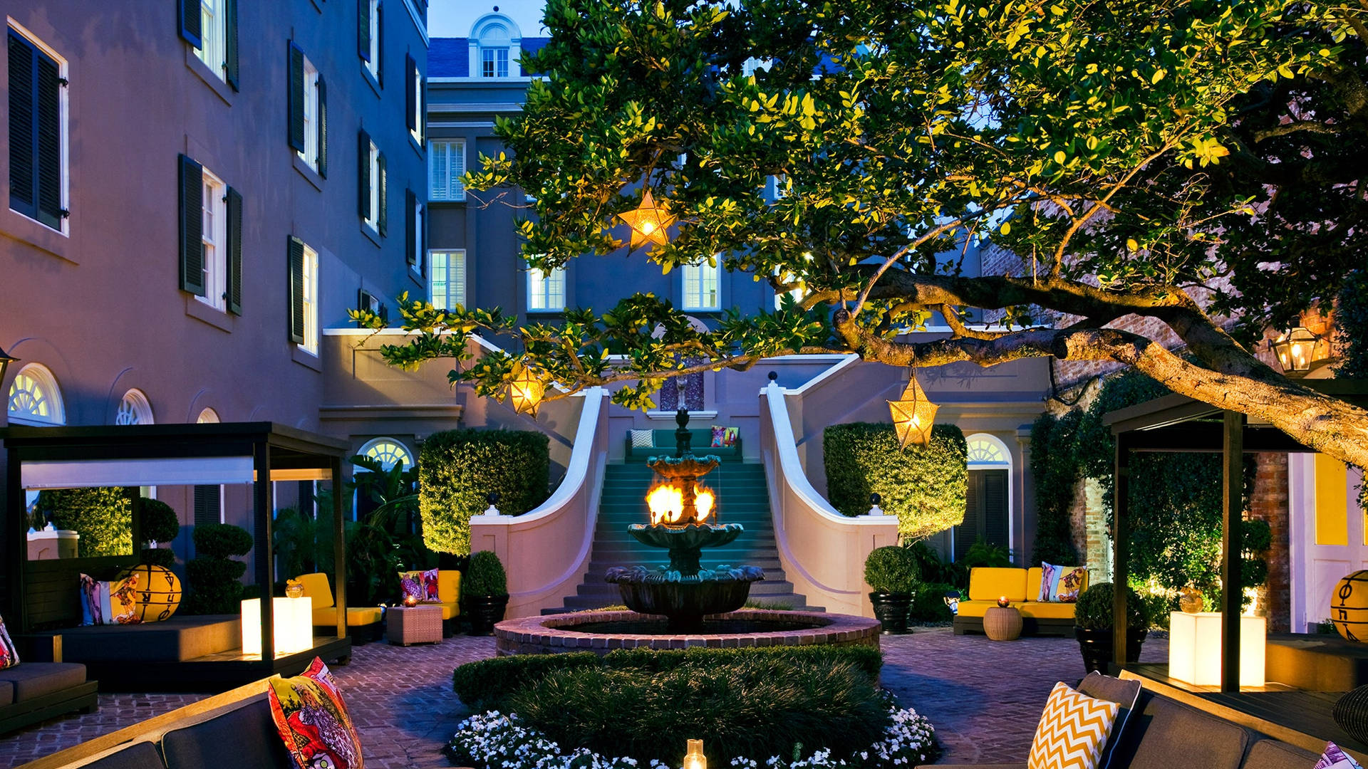 French Quarter Hotel Fountain Background