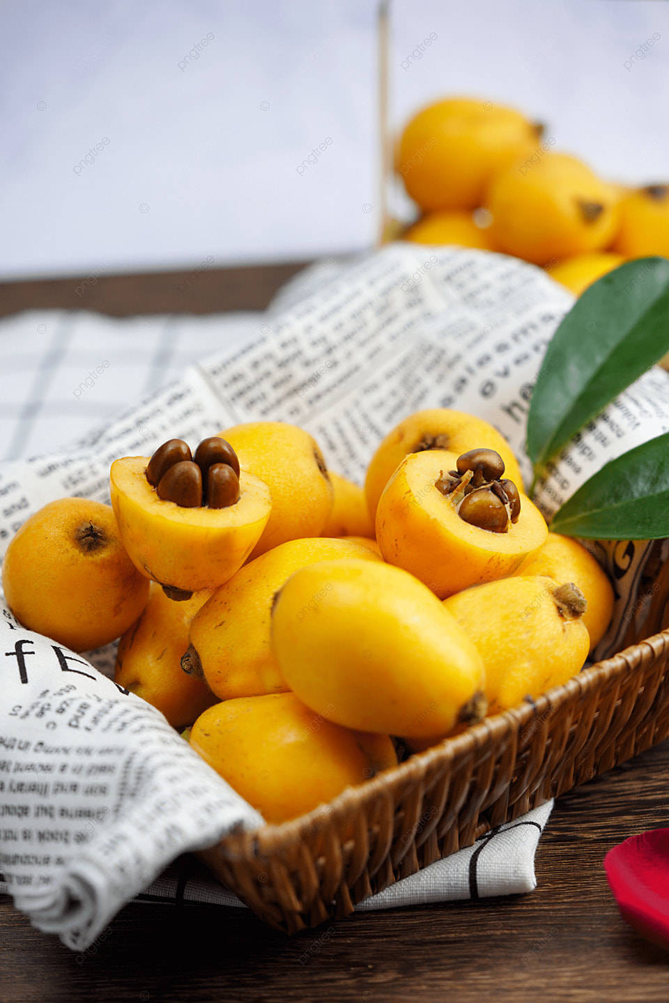 Fresh And Ripened Loquat Fruits Basket Background