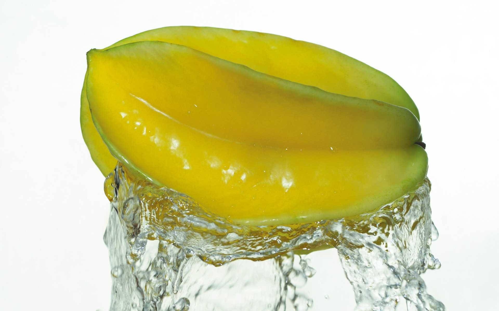 Fresh Carambola Dripping Water Background