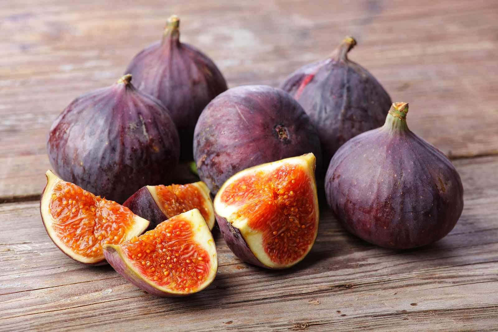 Fresh Figs Wooden Tabletop Background