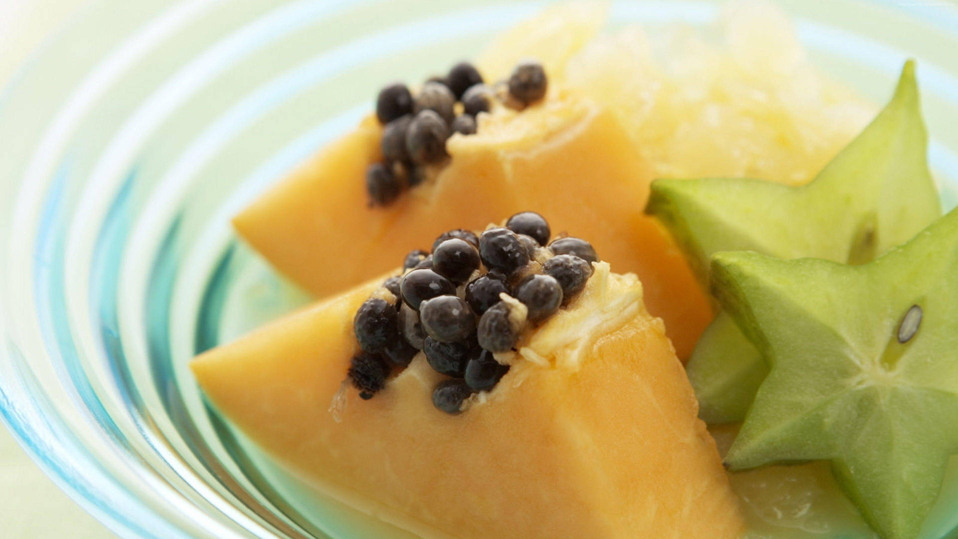 Fresh Papaya And Star Fruits Background