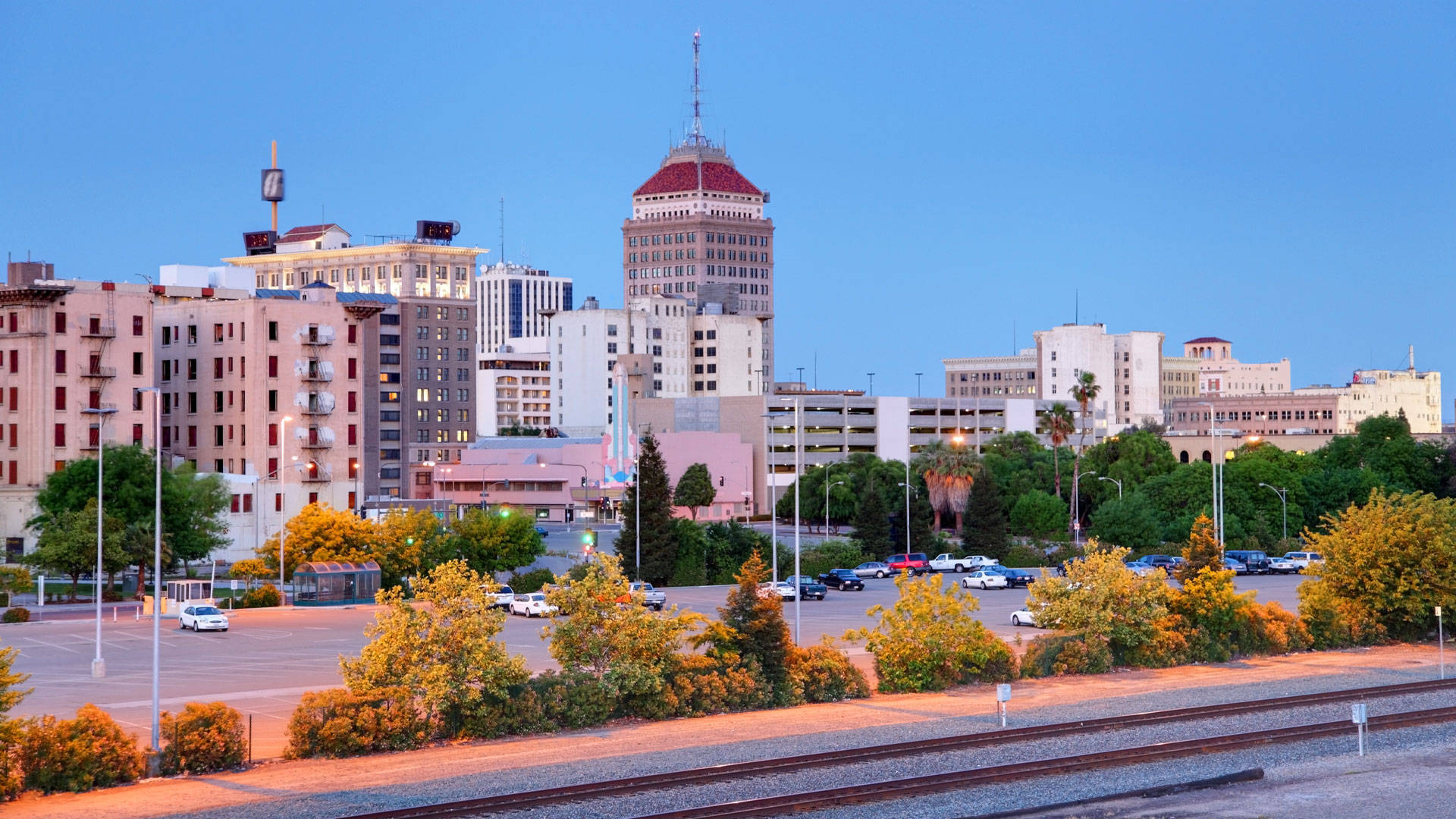 Fresno California Skyline At Dusk Background