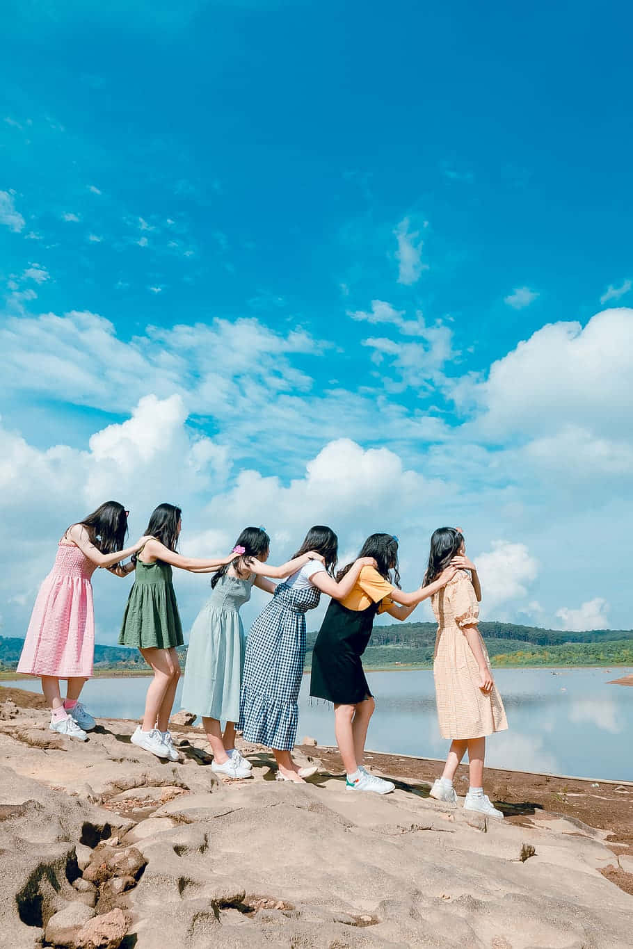 Friendly Girls In Dresses