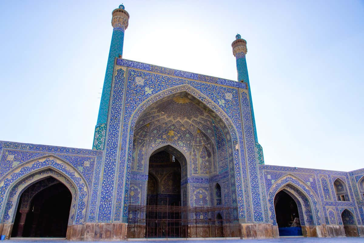 Front Portion Of Shah Mosque Background