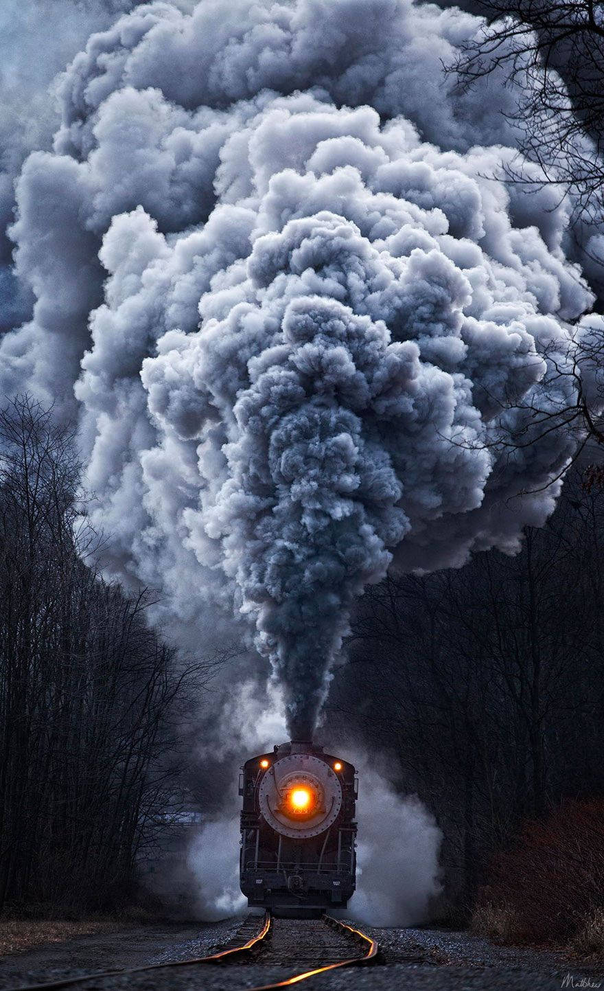 Front View Belching Train Phone Background