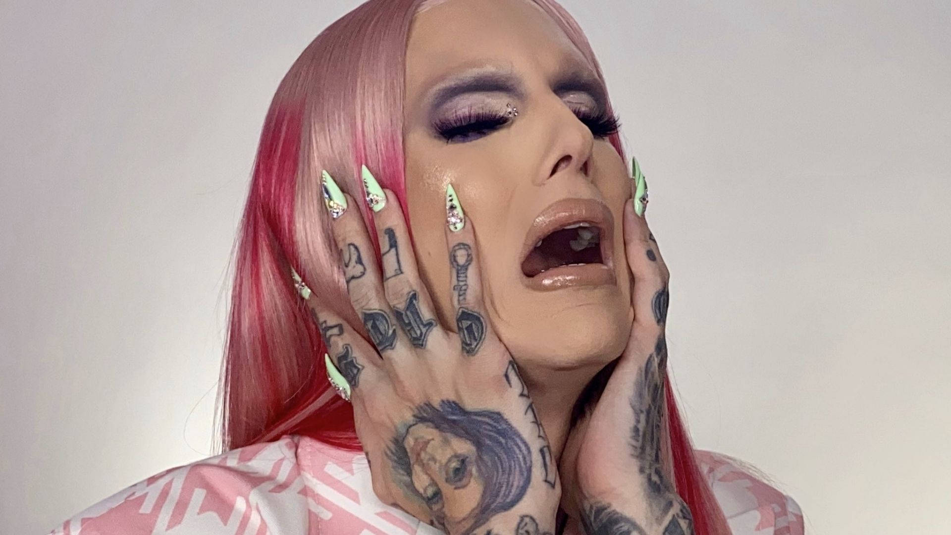 Frustrated Jeffree Star Background