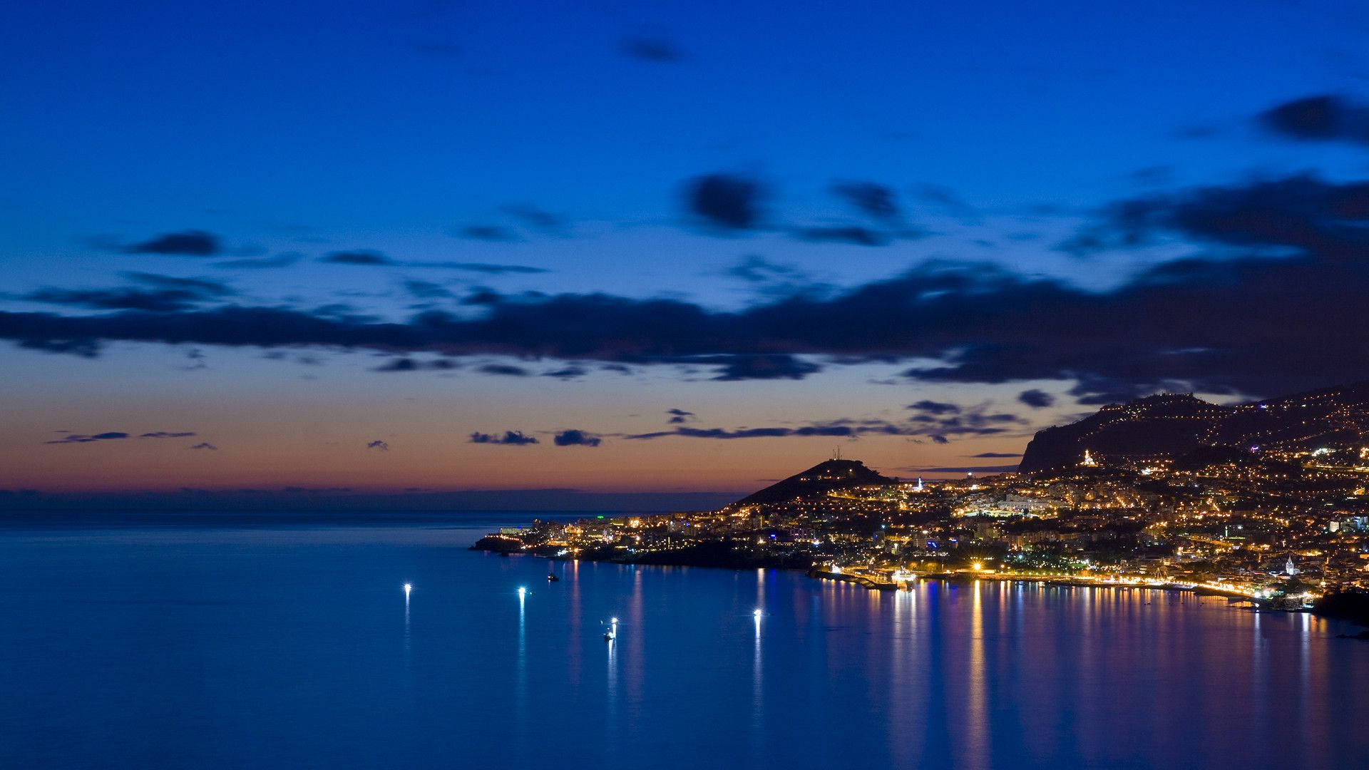 Full Hd Computer Desktop Funchal Bay Background