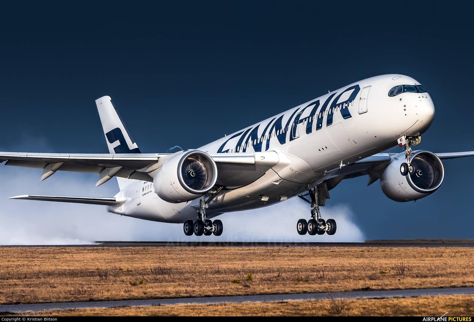 Fuselage Finnair Background