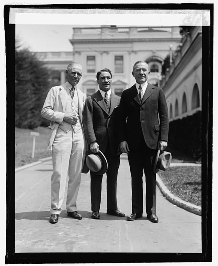 G.l. Payne, Johnny Dundee And Fred Britton 1925 Photo Background