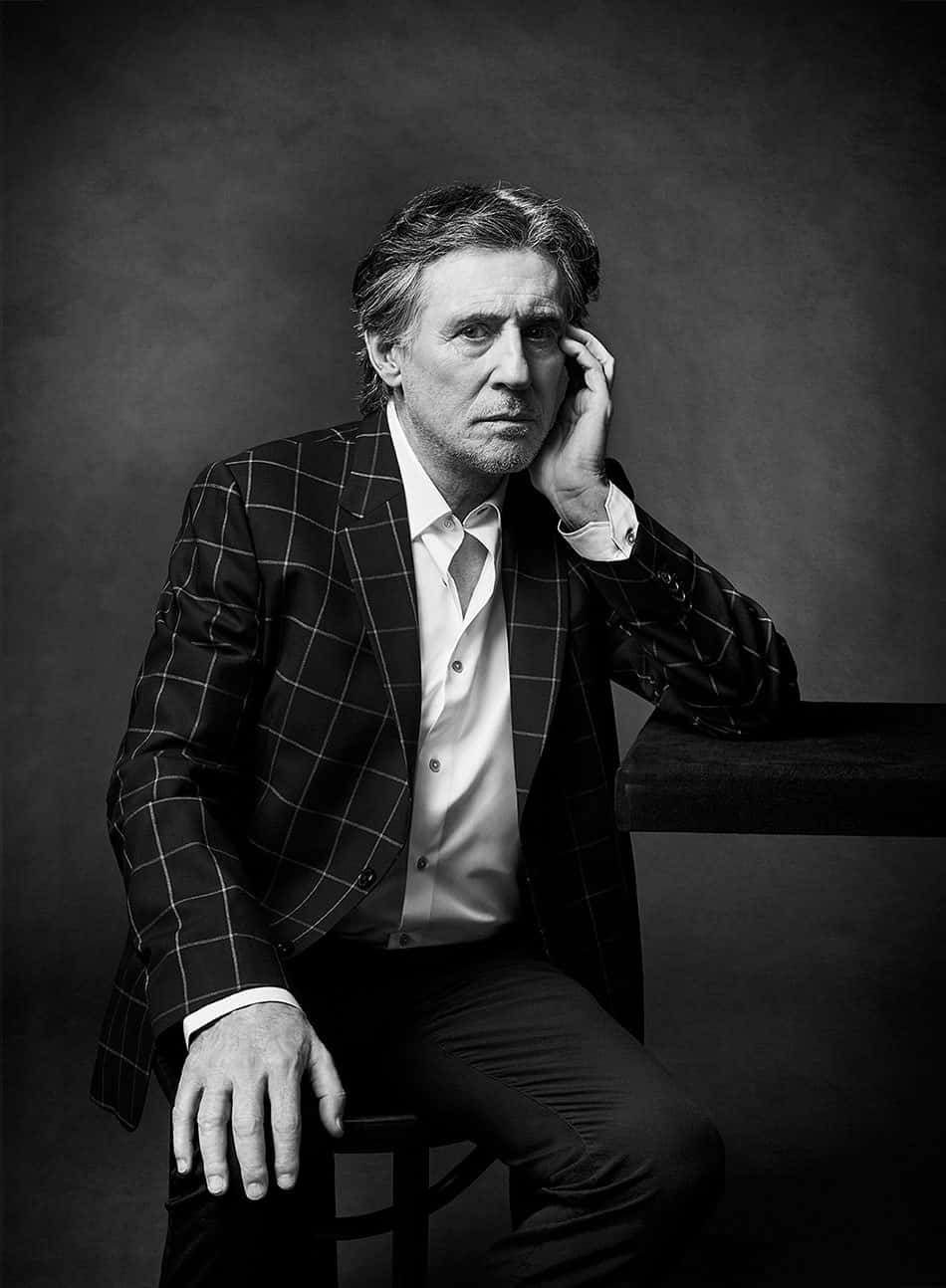 Gabriel Byrne