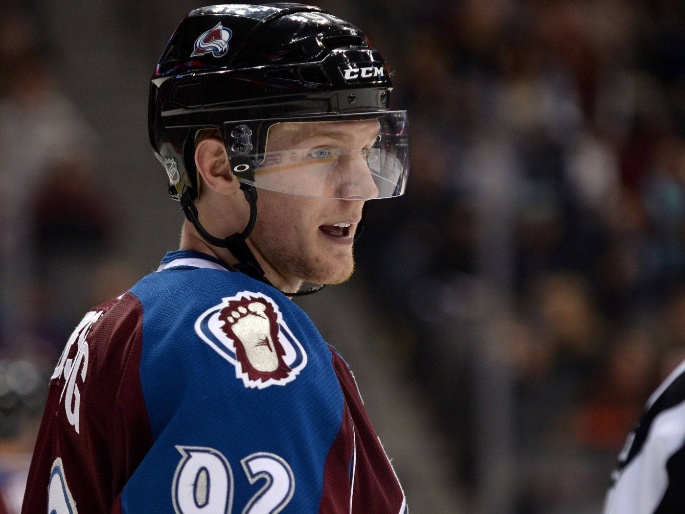 Gabriel Landeskog Close-up Shot Background