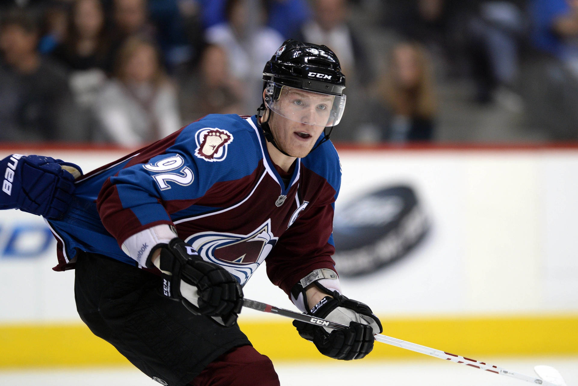 Gabriel Landeskog, In A Stunning Sharp Look, Poses For A High-resolution Photo. Background