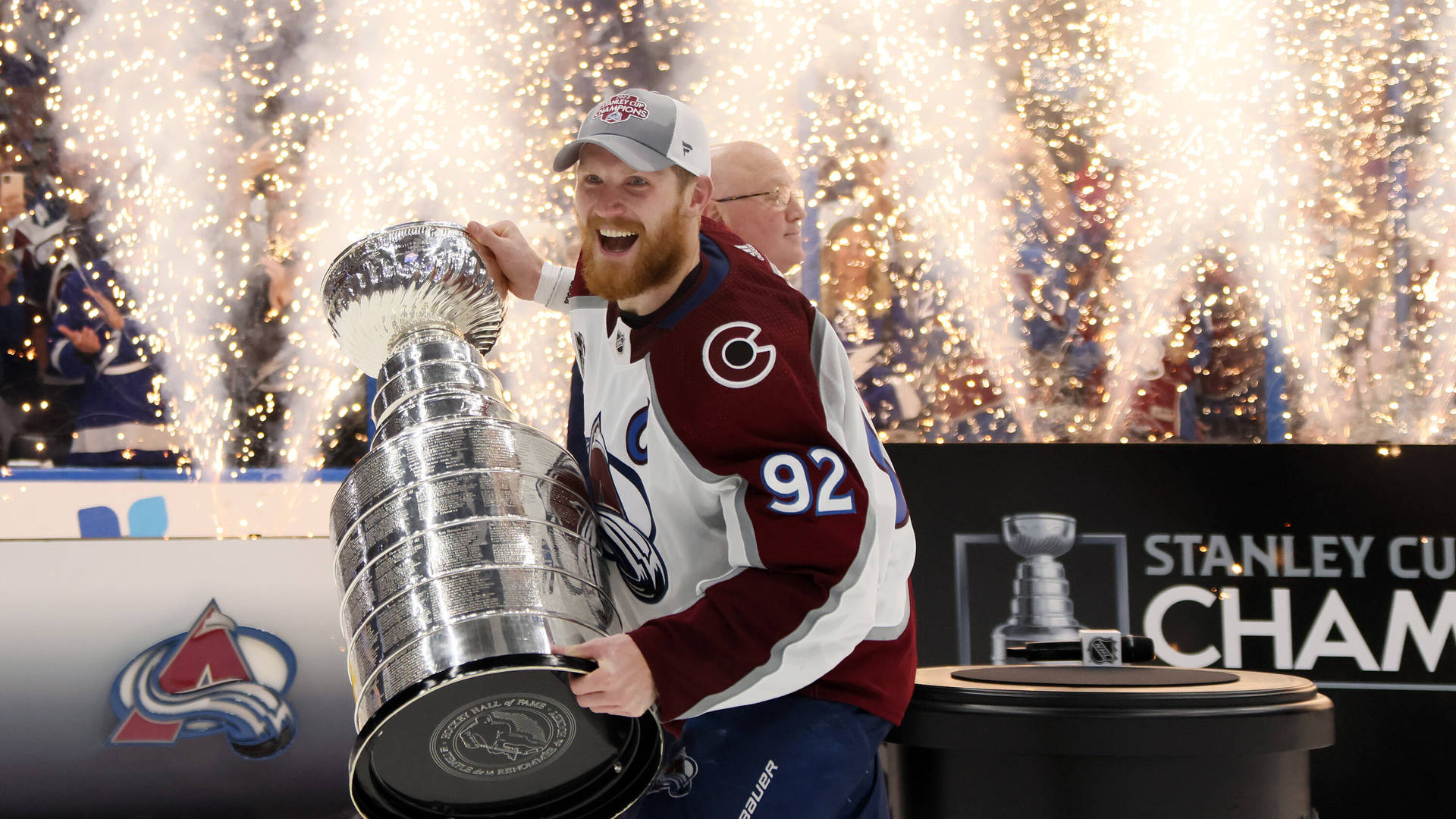 Gabriel Landeskog Jubilant Celebration Background