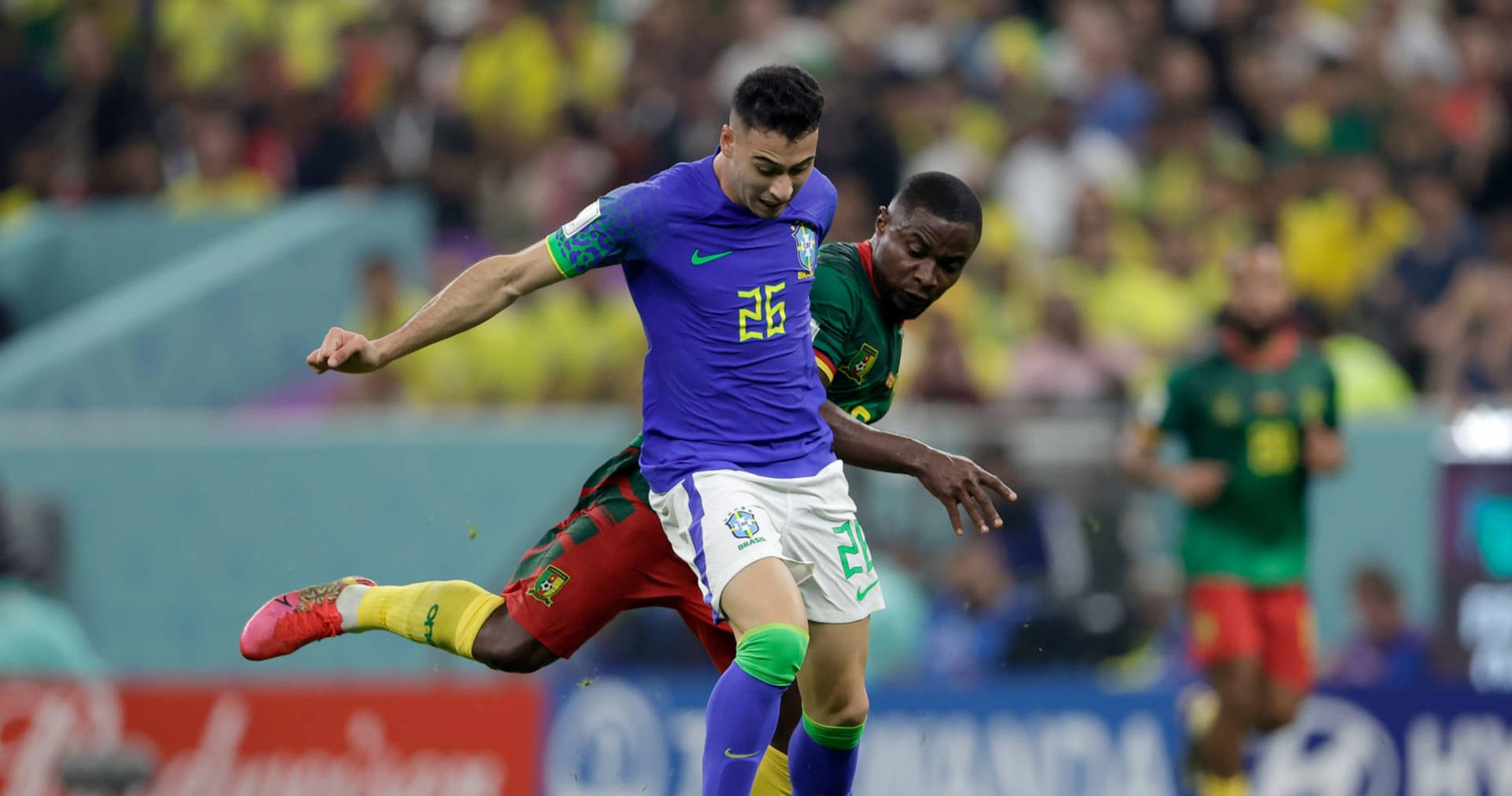 Gabriel Martinelli Dodging A Soccer Defender Background