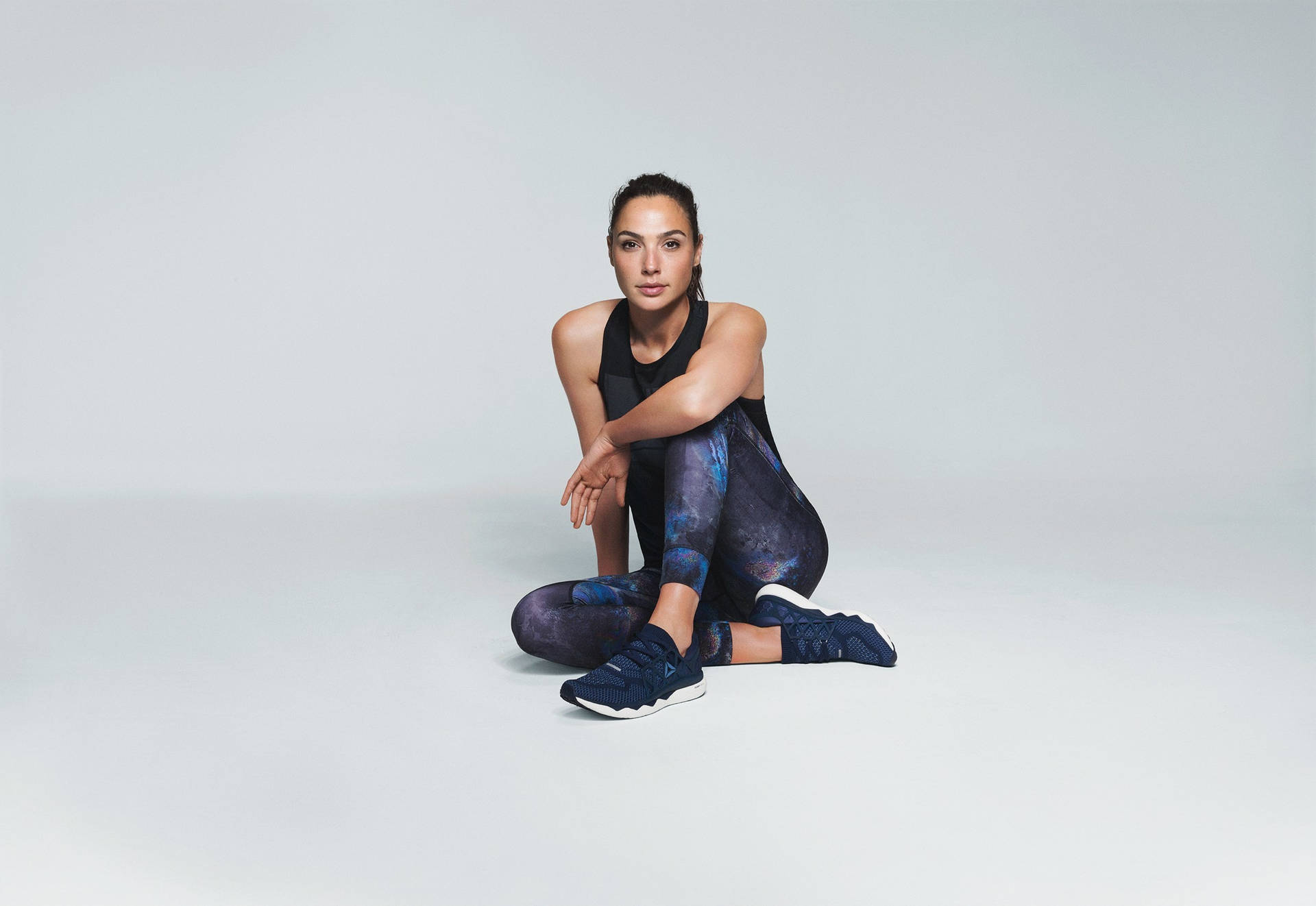 Gal Gadot For Reebok Ad Background