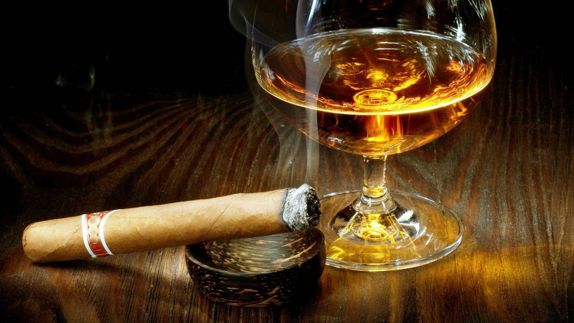 Gambar Cigar And Wine Background