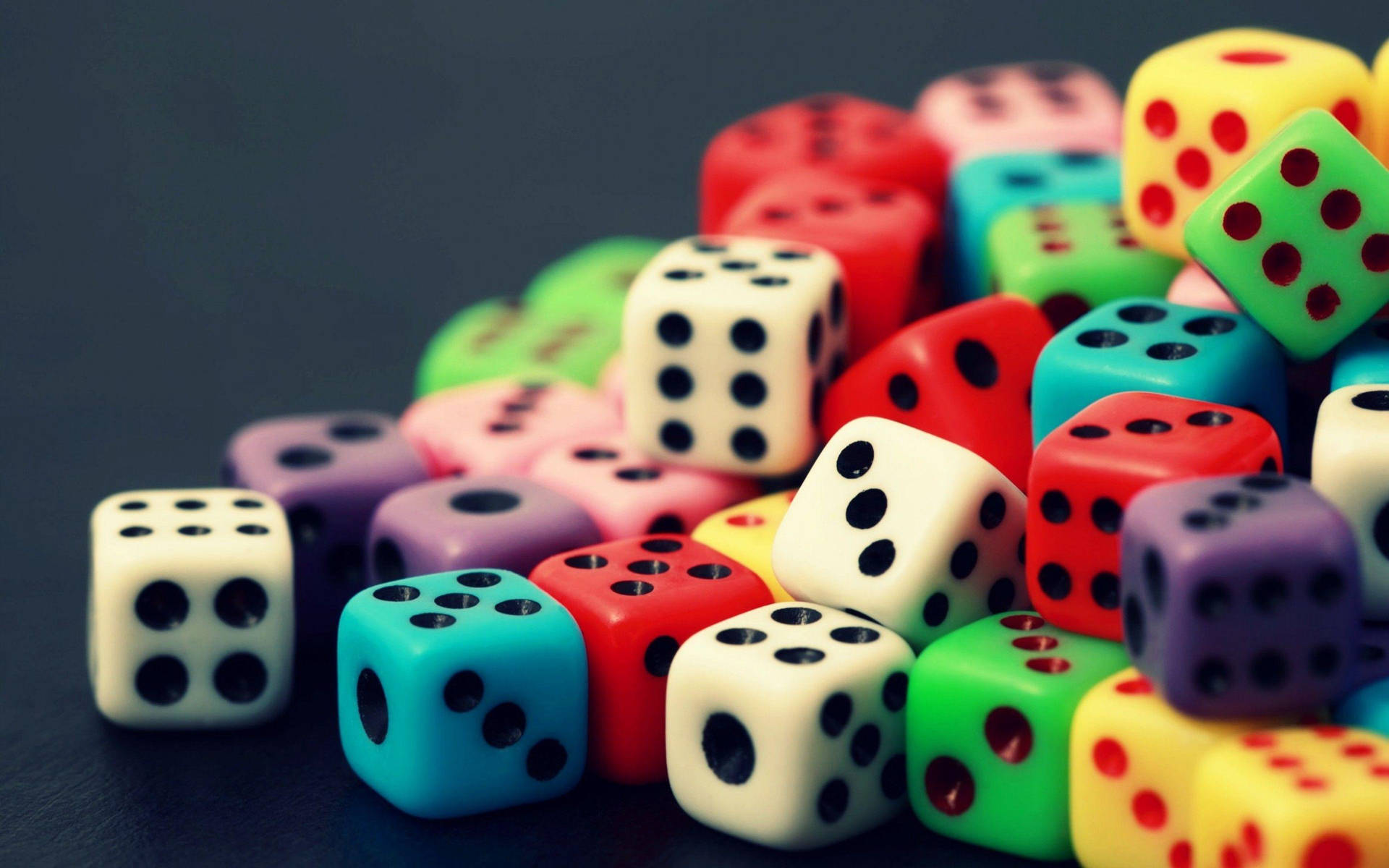 Gambar Colorful Dice Background