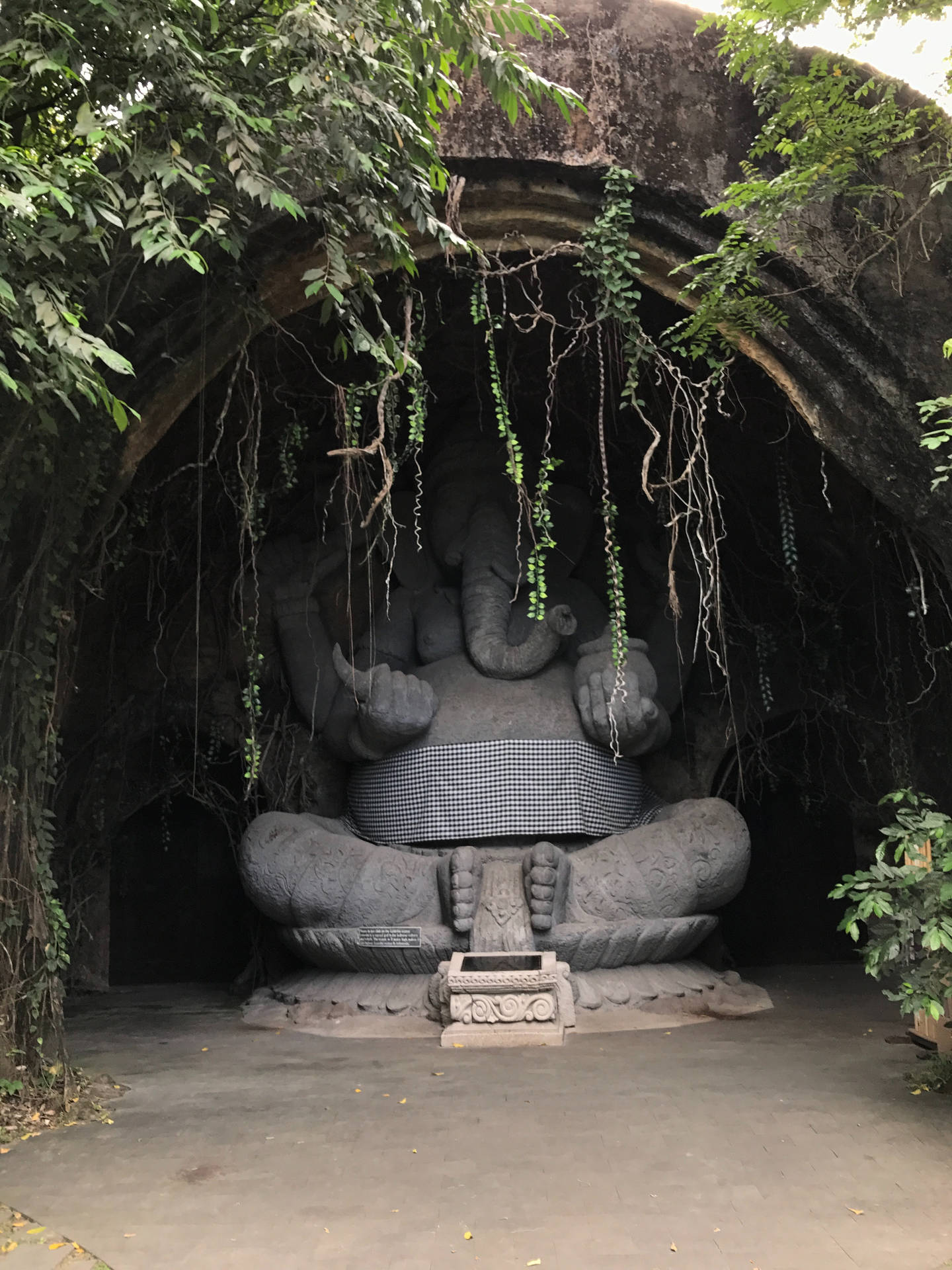 Ganesh 4k In Bali Background