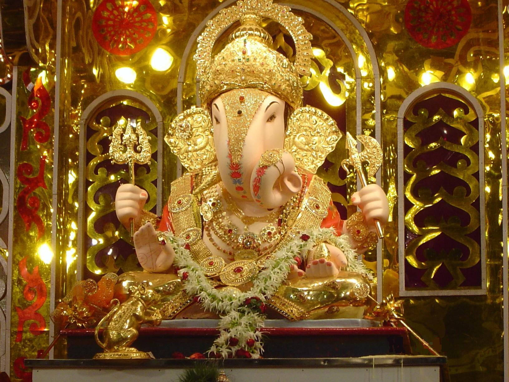 Ganesh Ji Hd Golden Elephant God Background