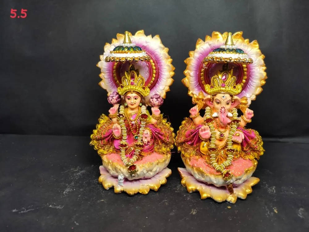 Ganesh Lakshmi Miniatures Background