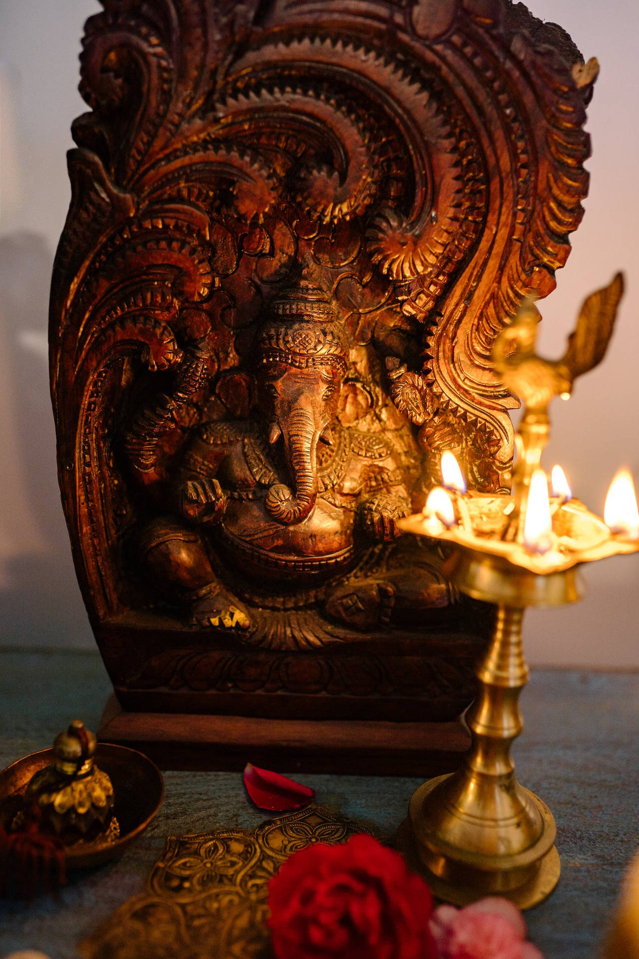 Ganesha With Gold Stand Background