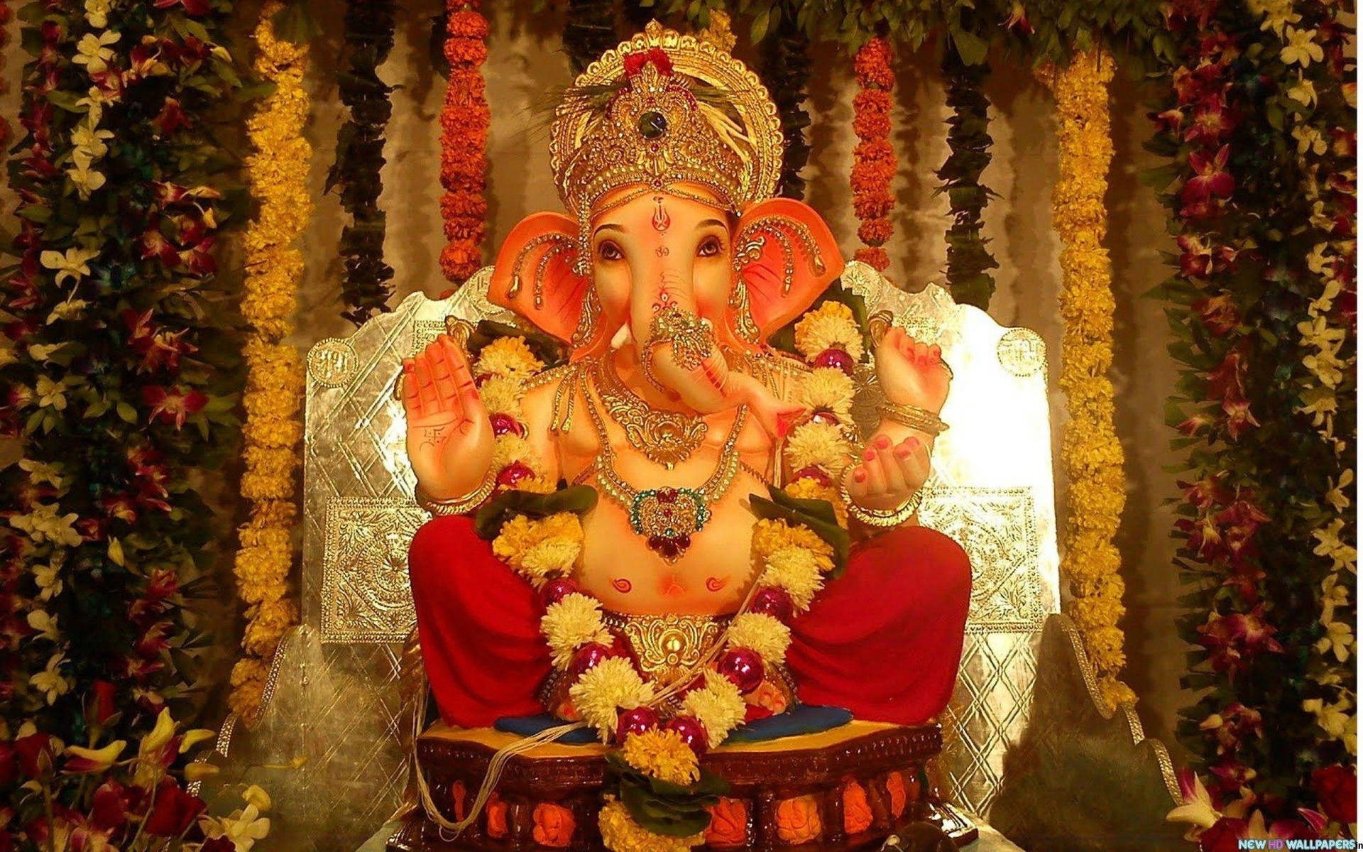 Ganpati Hd With Flowers Background