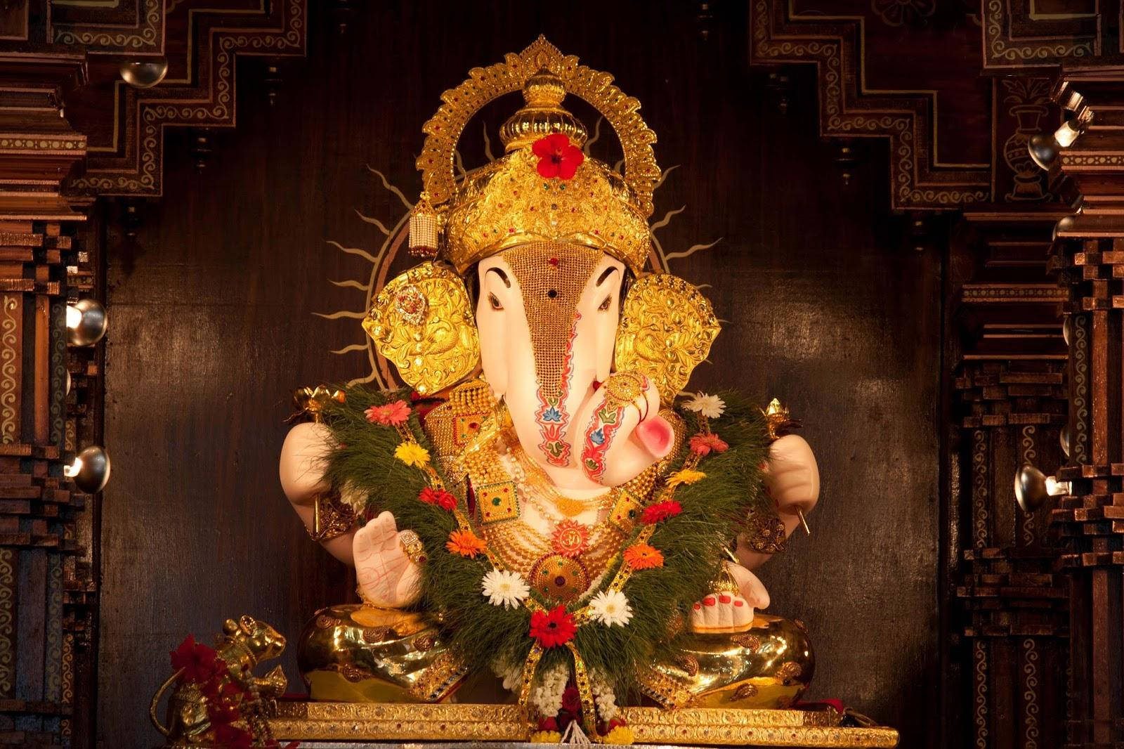 Ganpati Hd With Ornament Background