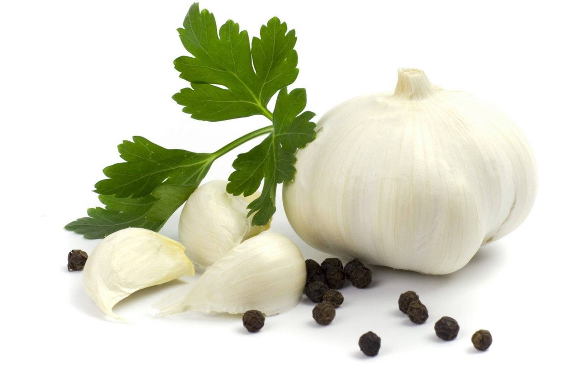 Garlic With Pepper And Parsley