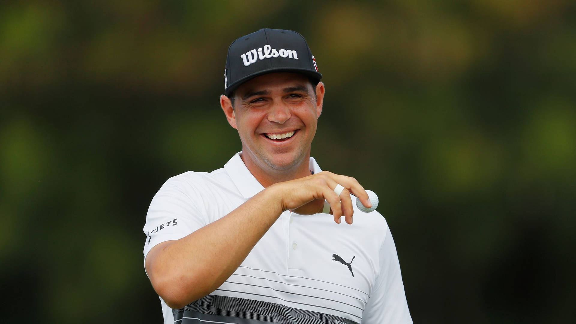 Gary Woodland Laughing And Smiling Background