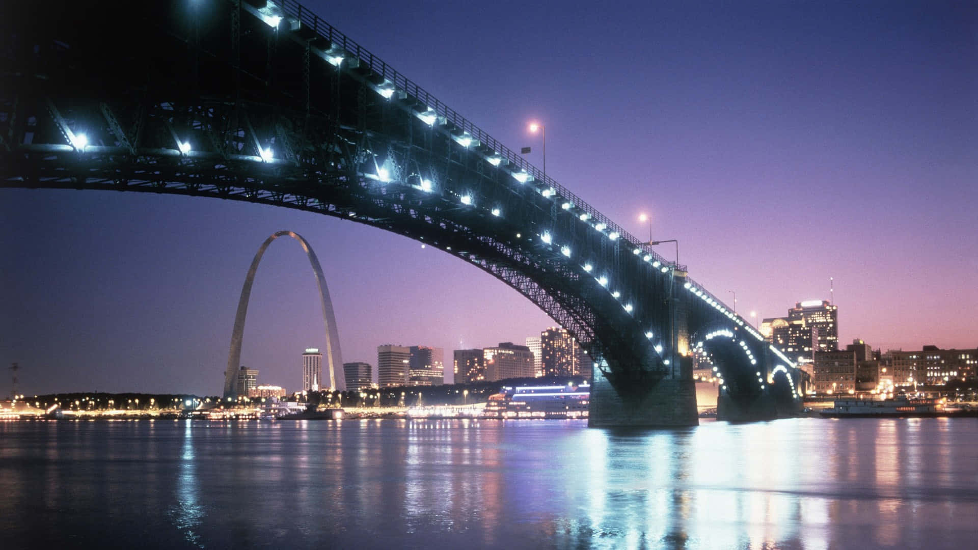 Gateway Arch Eads Bridge